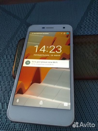 Wileyfox spark