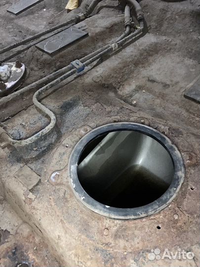 Топливный бак Мицубиси lancer 9