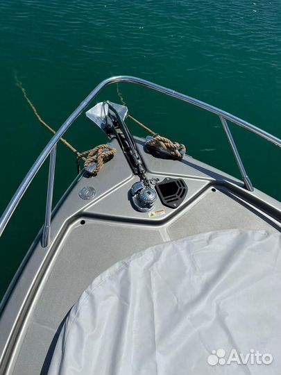 Моторная яхта Е30 Местонахождение Сант Пол