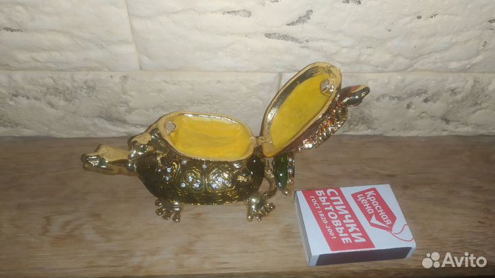 Шкатулка для украшений