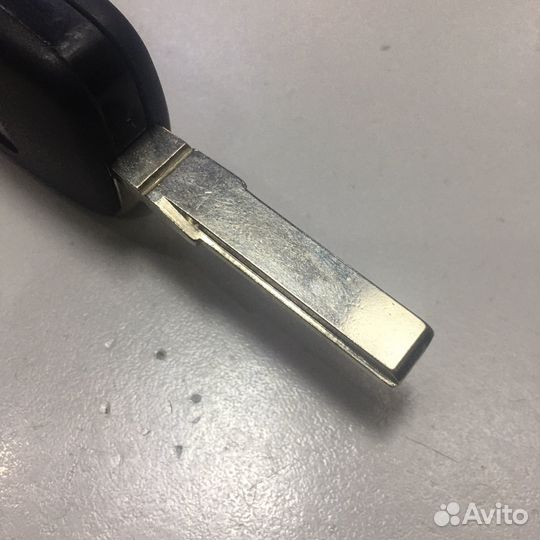 Корпус выкидного ключа Audi