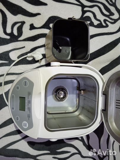 Хлебопечка