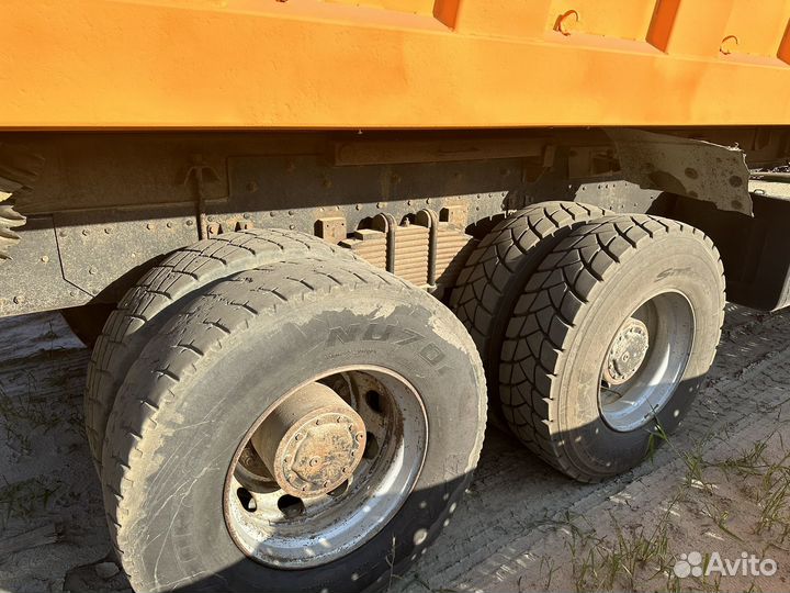 Shacman (Shaanxi) F2000, 2011