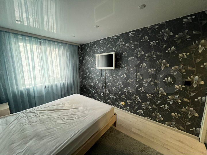 2-к. квартира, 48 м², 3/16 эт.