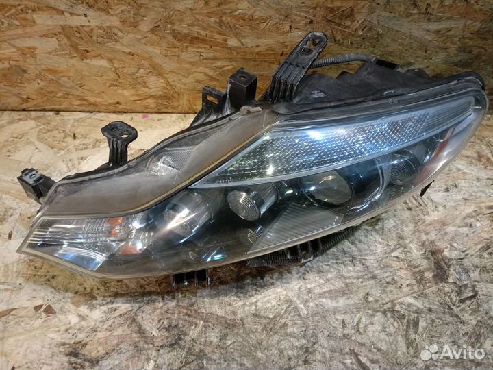 Фара ксенон левая Nissan Murano Z51