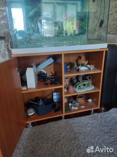 Аквариум с тумбой. 140л
