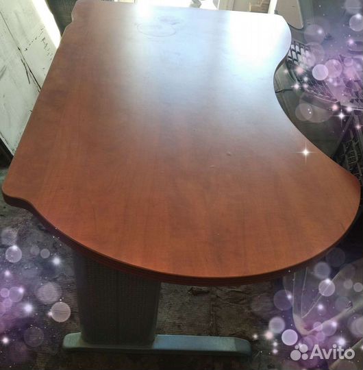 Компьютерный стол