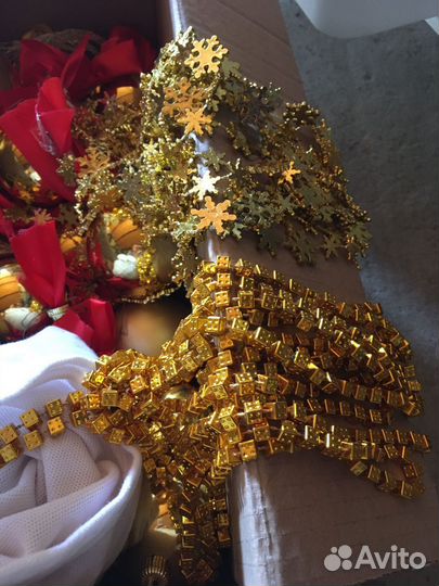 Елочные игрушки