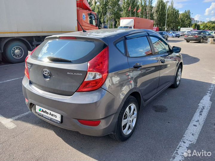 Hyundai Solaris 1.4 AT, 2013, 203 000 км