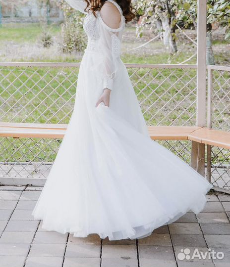 Свадебное платье