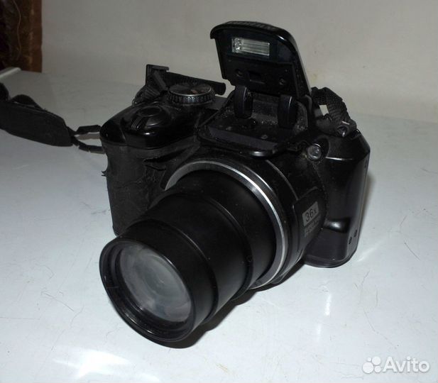 Fujifilm FinePix S8600 36х