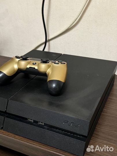Sony PlayStation 4
