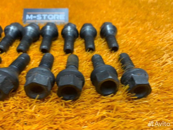 Болт колесный Bmw 3-Series E46 M54B22(226S1) 2003