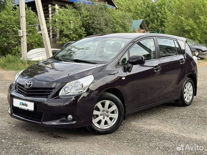 Toyota Verso 2010