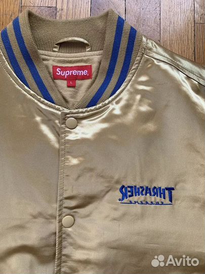 Бомбер Supreme x Thrasher Satin Varsity Jaket