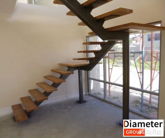 Фундаментальная лестница с обшивкой