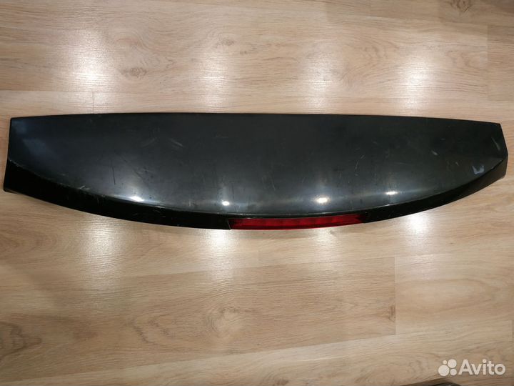 Спойлер Nissan Presage U31