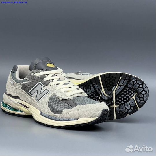 Кроссовки New Balance 2002R Светлые (Арт.99615)