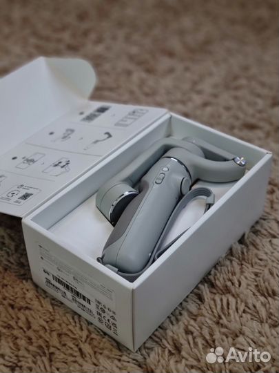 Стабилизатор для смартфона Dji