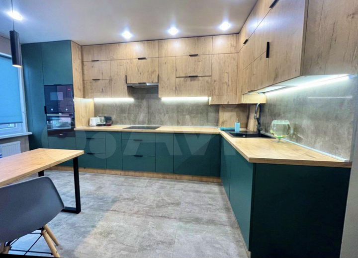 2-к. квартира, 61 м², 6/9 эт.