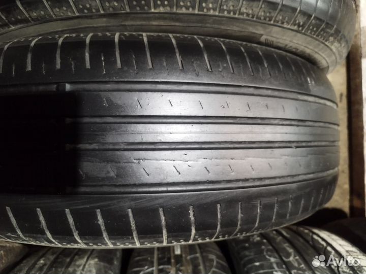 Yokohama BluEarth AE50 215/65 R17 99V