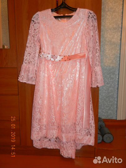 Продам платье