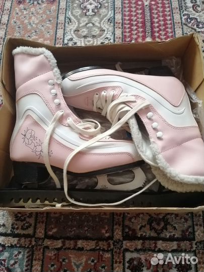 Коньки фигурные