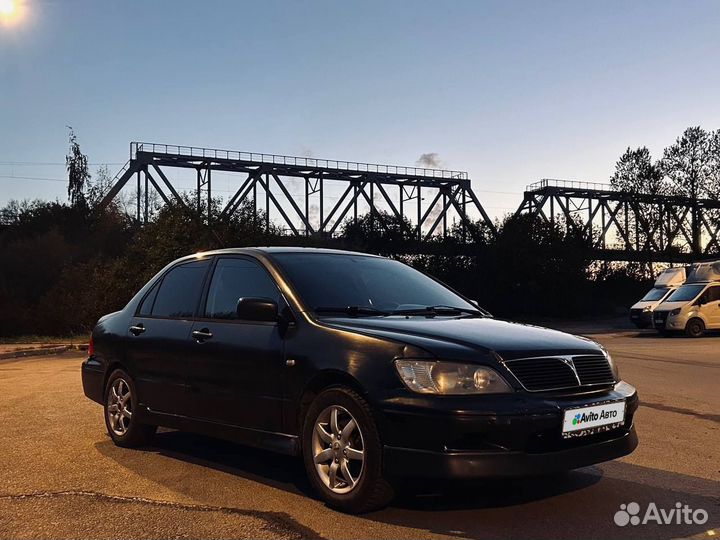 Mitsubishi Lancer 2.0 AT, 2002, 265 000 км