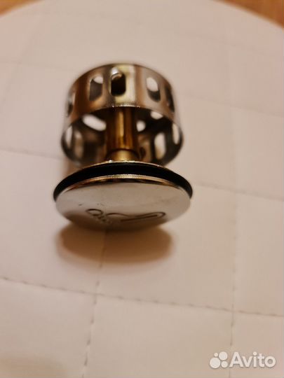 Клапан для сифона в ванную,душ.кабину click-clack