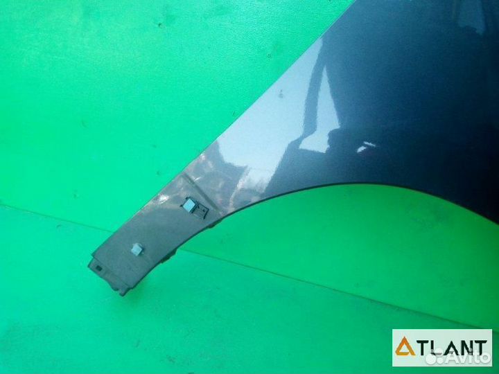 Крыло переднее правое toyota vellfire