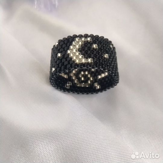 Украшения из бисера — кольцо
