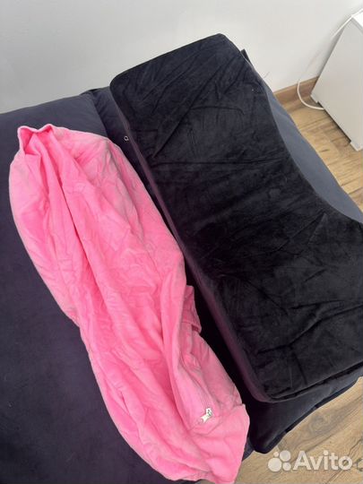 Кушетка с матрасом, чехлом и подушкой