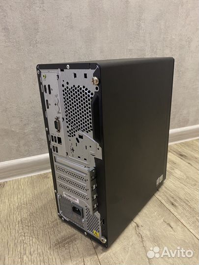 Lenovo ThinkCentre M70t системный блок