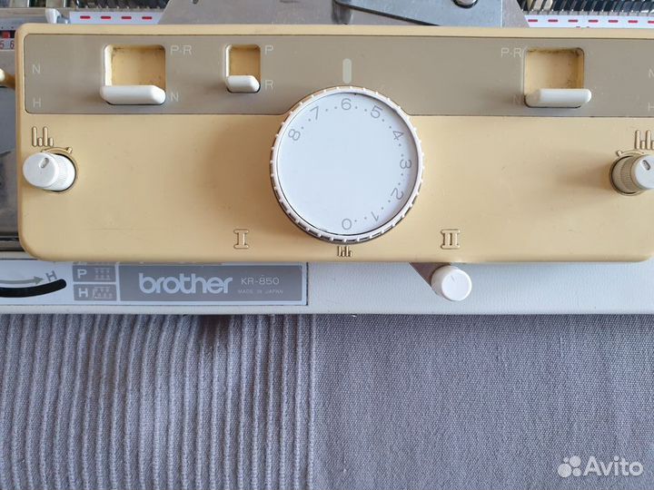Вязальная машина Brother KH-868/KR-850