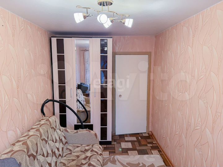 3-к. квартира, 54 м², 2/5 эт.