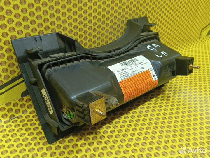 Подушка безопасности в колени Ford Mondeo CA
