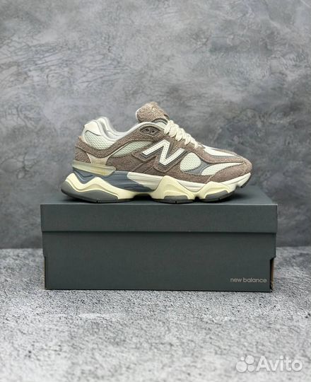 Кроссовки New balance 9060 светло-коричневые