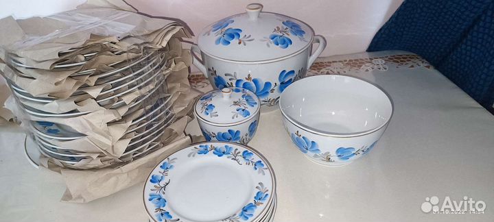 Сервиз полный столовый. Фабрика 