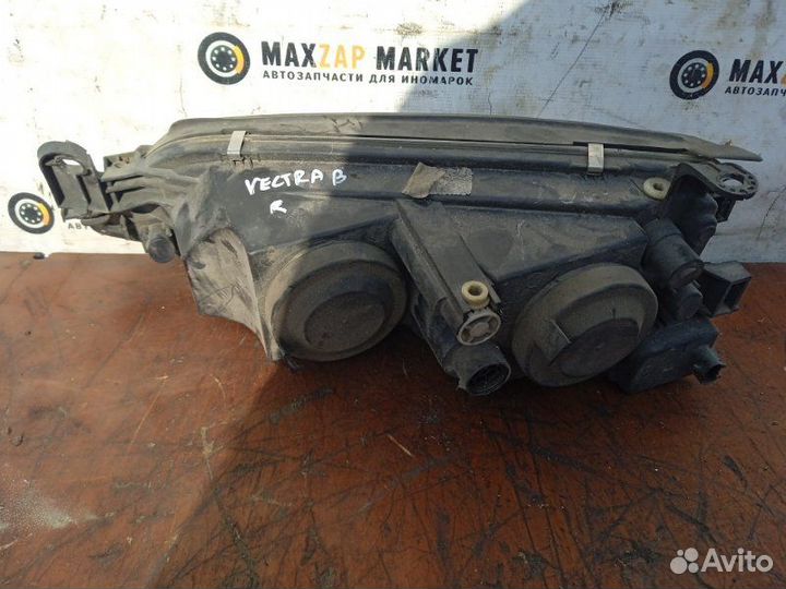 Фара Opel Vectra B 2002 прав. (б/у)