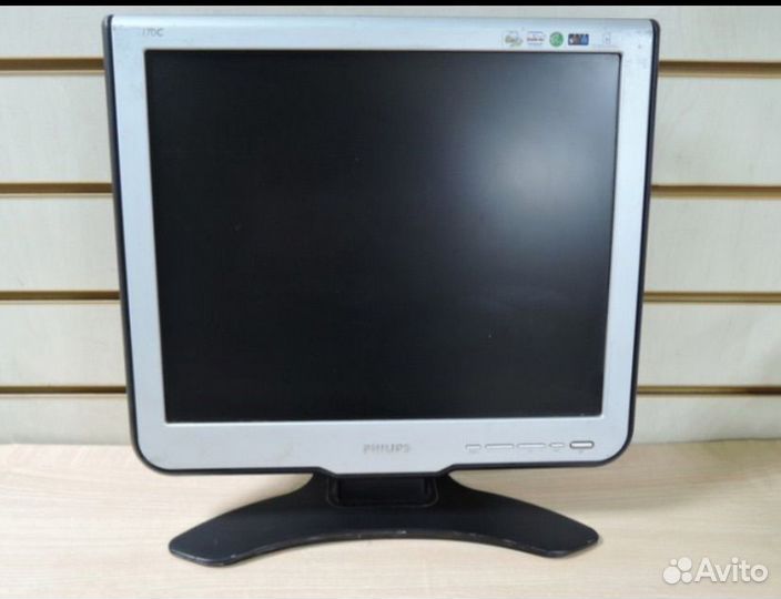 Монитор Philips 17