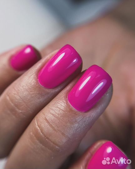 Маникюр,наращивание ногтей,педикюр