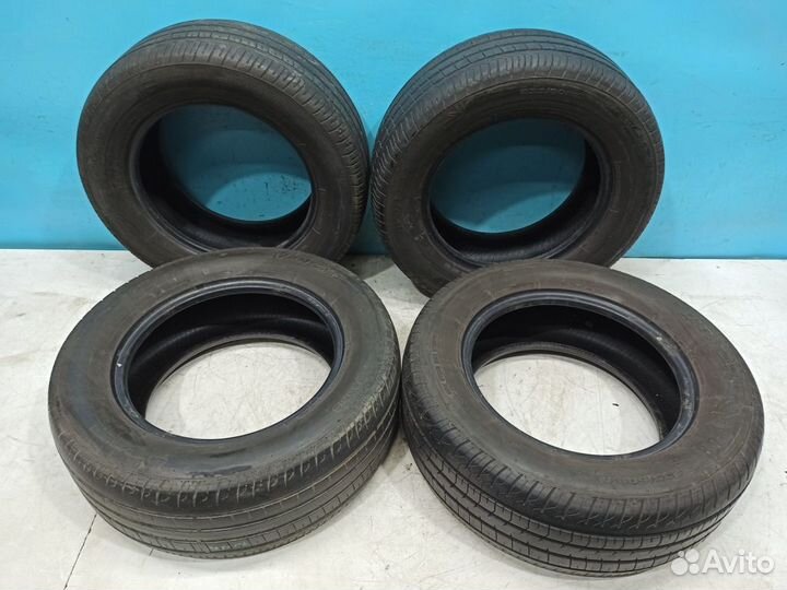 Avon ZX7 235/60 R16 100H