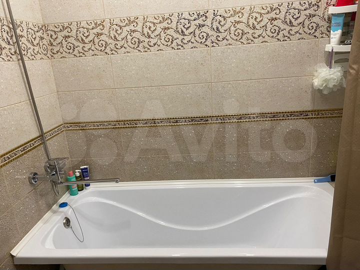 2-к. квартира, 64 м², 10/10 эт.