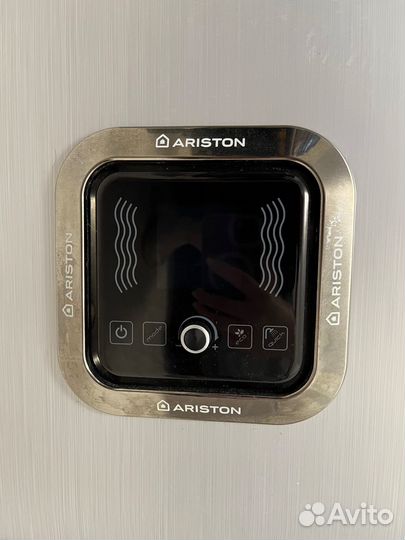 Водонагреватель б/у ariston ABS VLS inox QH 50