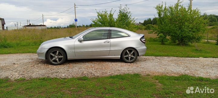 Mercedes-Benz C-класс 2.5 AT, 2006, 195 103 км