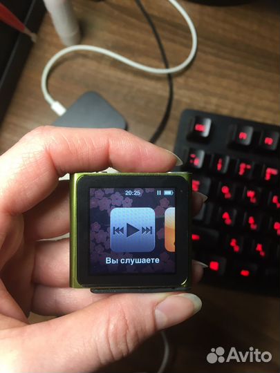 iPod nano 6 green работает, аккумулятор живой