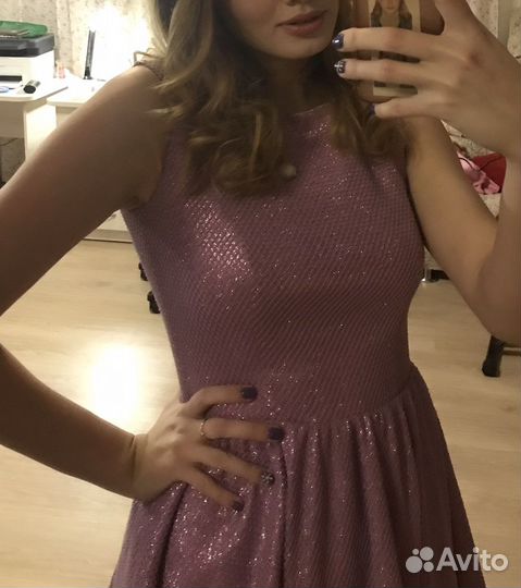 Вечернее платье