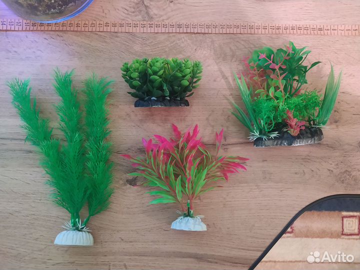 Искусственный декор в аквариум