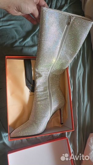 Сапоги в стразах