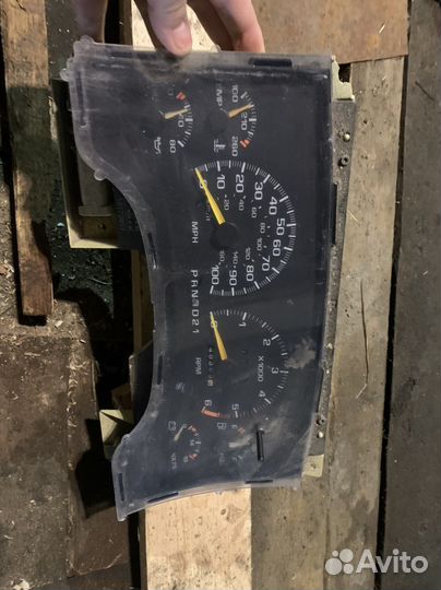 Приборная панель Chevrolet Blazer s 15